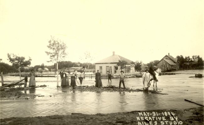 Photo 7 African-Americans_in_early_Boulder_flooding