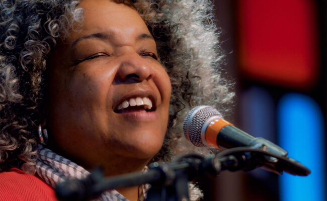 Photo 2 Wanda_Square_lower_rez