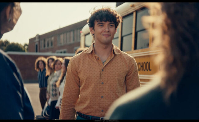 Photo 4 JJM_-_Alexandro_Byrd_arrives_by_bus